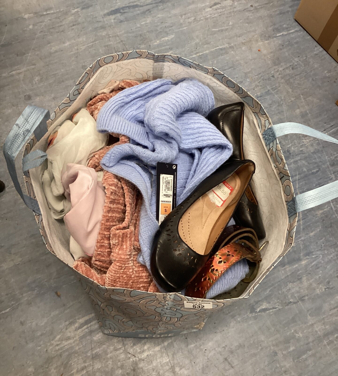 Bag of mixed ladies clothing inc slip on shoes, cardigan’s & tops