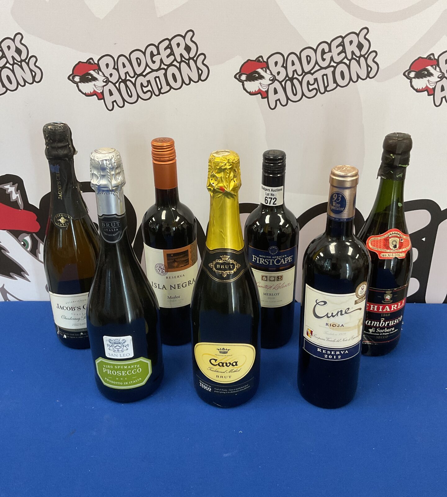 Seven bottles of wine including cune rioja & jacobs creek