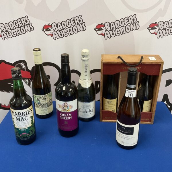 Six bottles of wine including Linderhoff & cream sherry