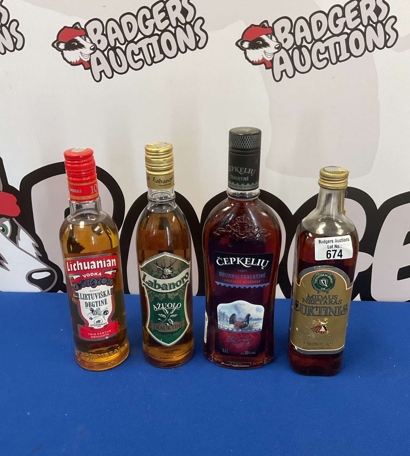 Four bottle of alcohol including lithuanian vodka & labanoro azuolo
