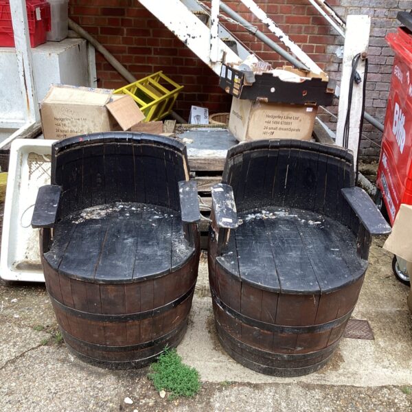 Two barrel Garden Seats