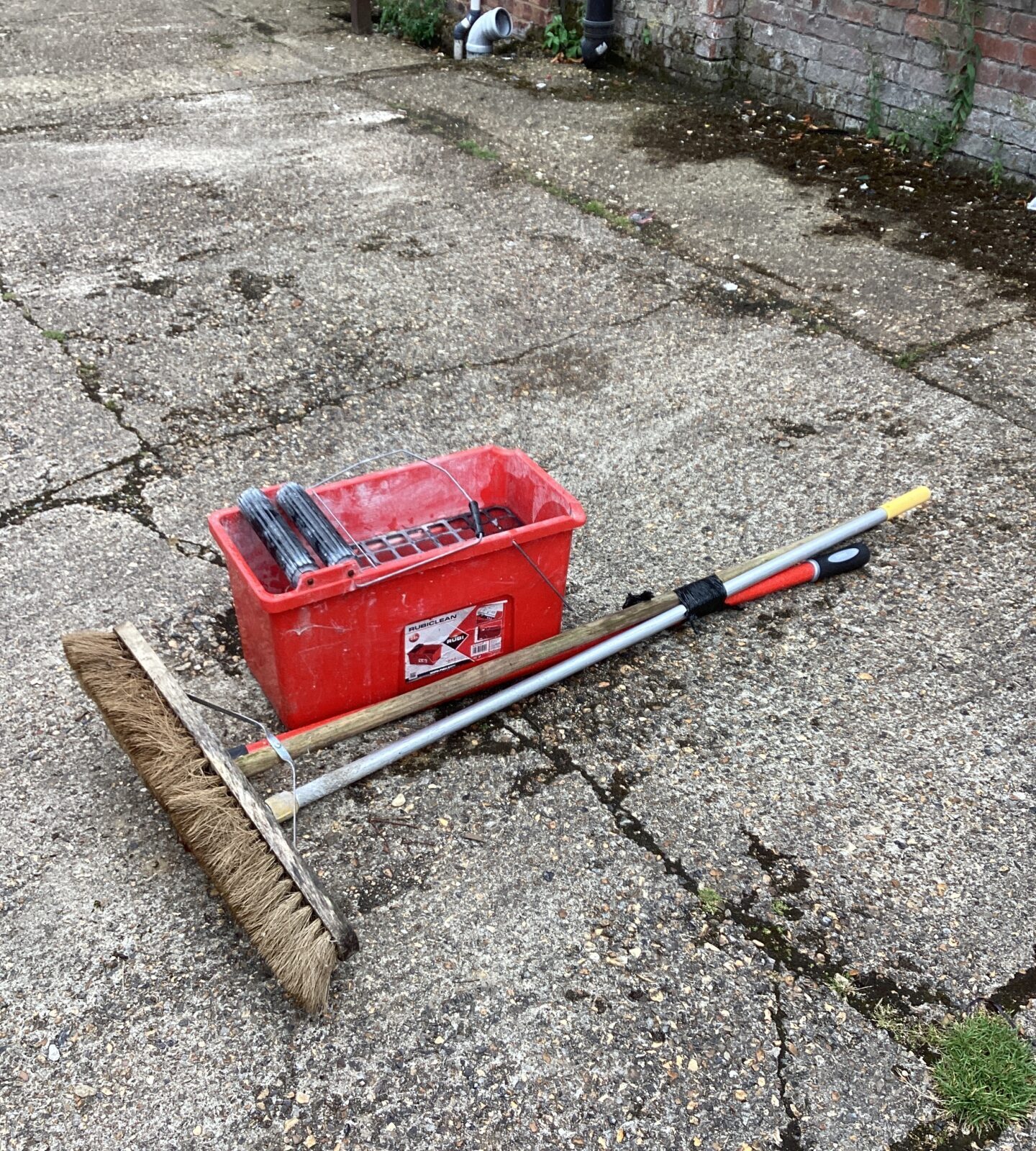 Pro dec cleaning equipment