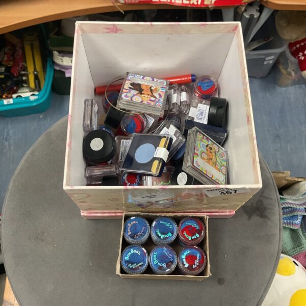 Box of mixed beauty products inc bon bon