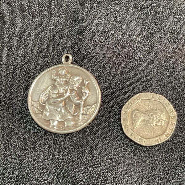 Hallmarked silver st Christopher medal 9.5g