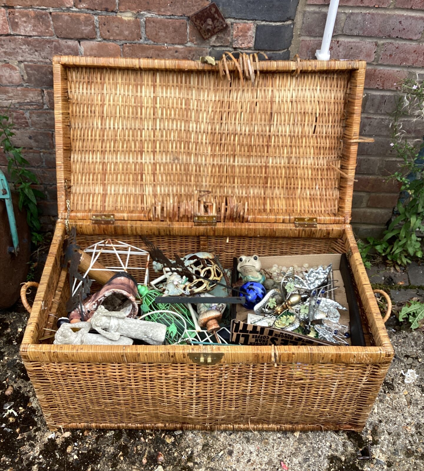 Box of garden ornaments