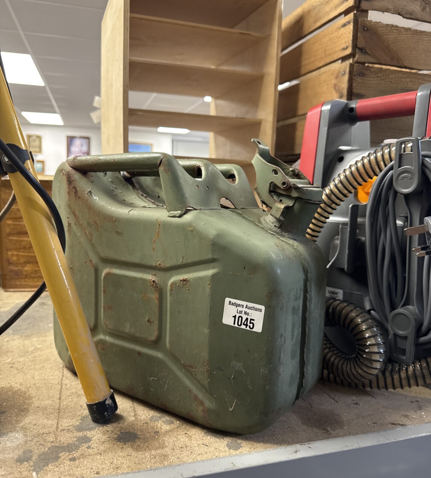 Metal Jerry can