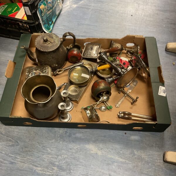 Box of mixed inc silverplate