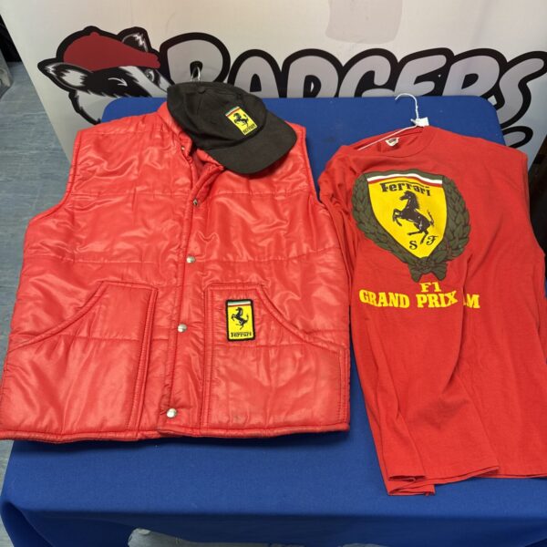 Ferrari f1 T-shirt, body warmer & cap - size L