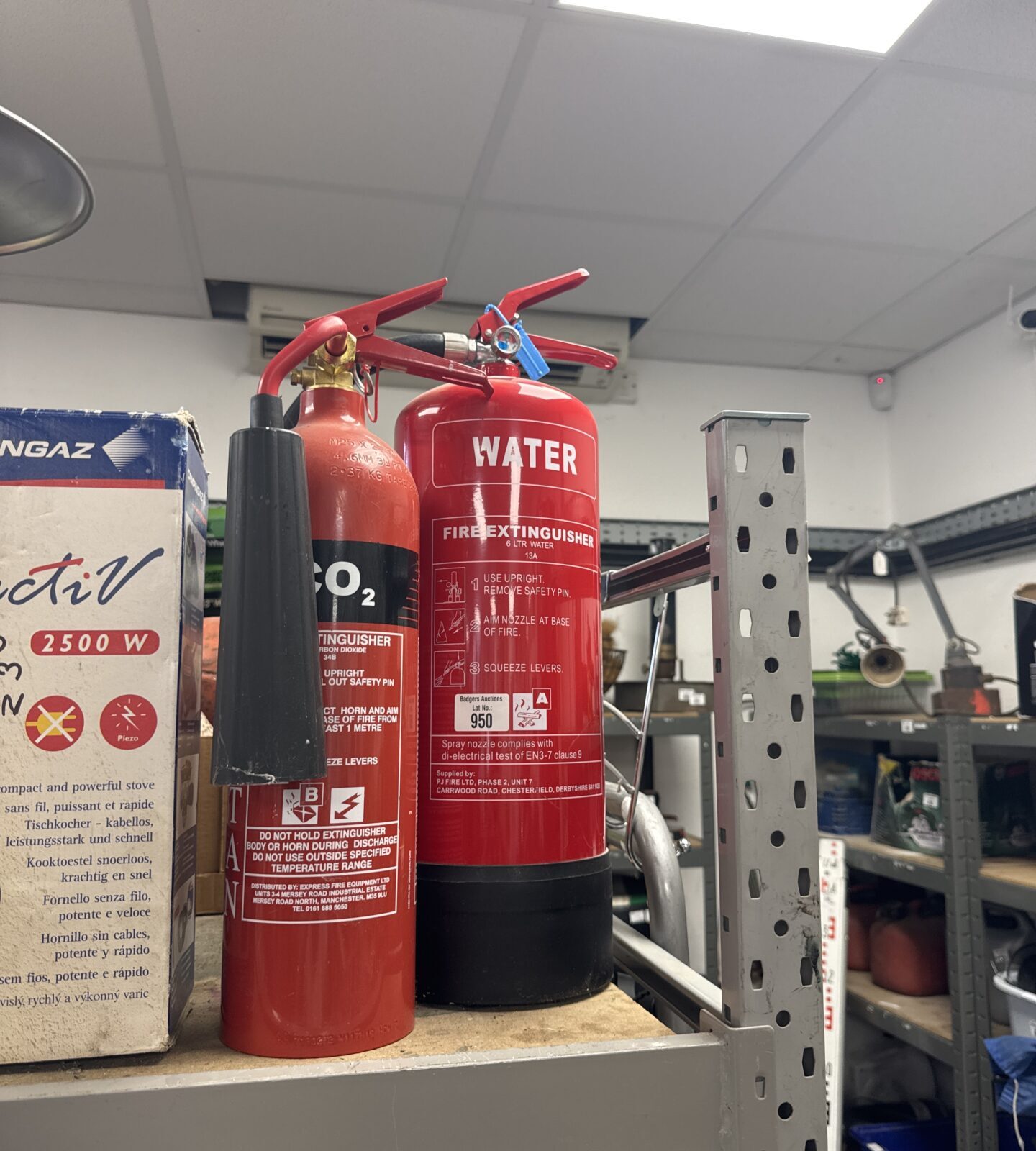 Co2 & water fire extinguishers