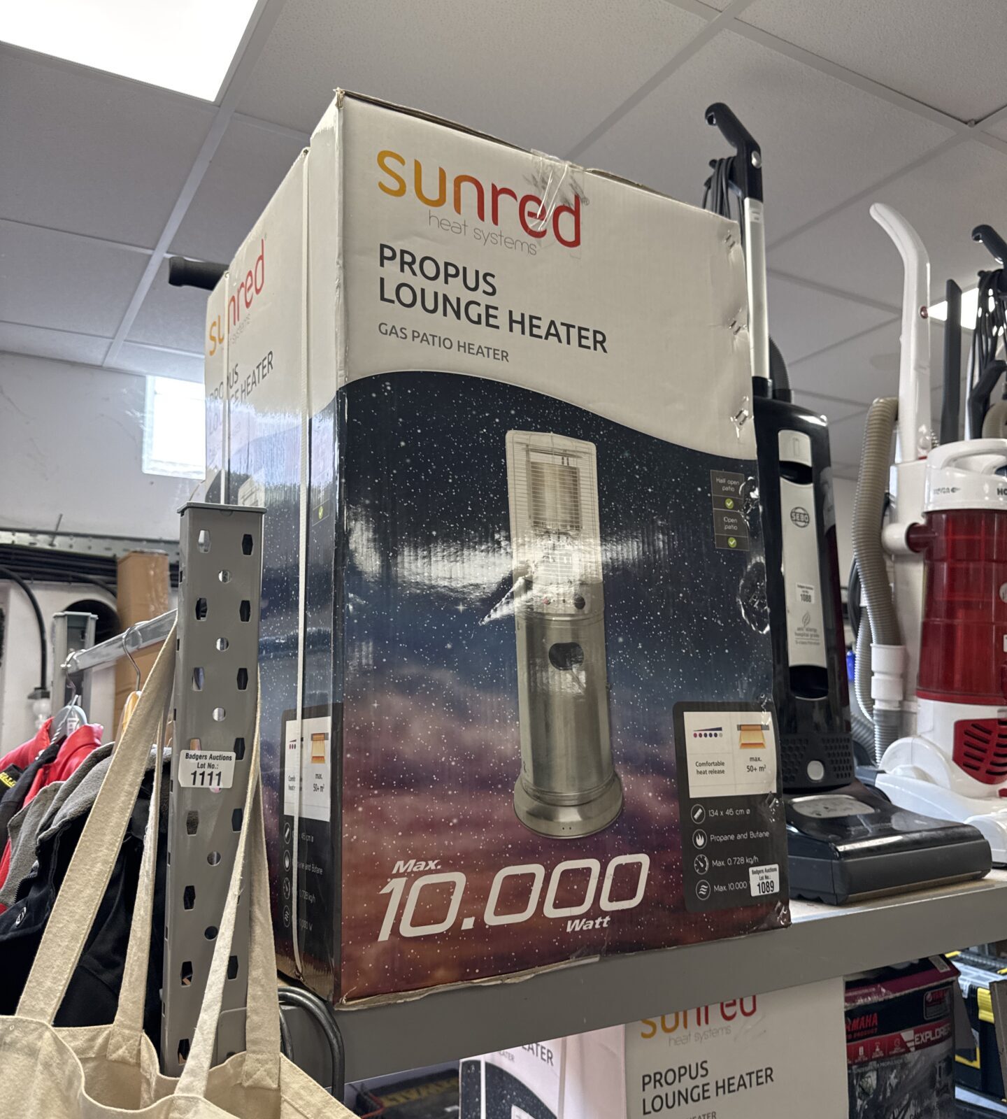 Sunred patio gas heater - appears new in box