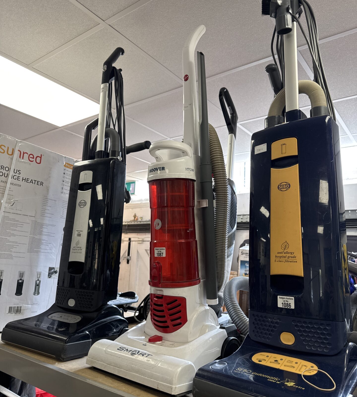 Hoover smart upright hoover
