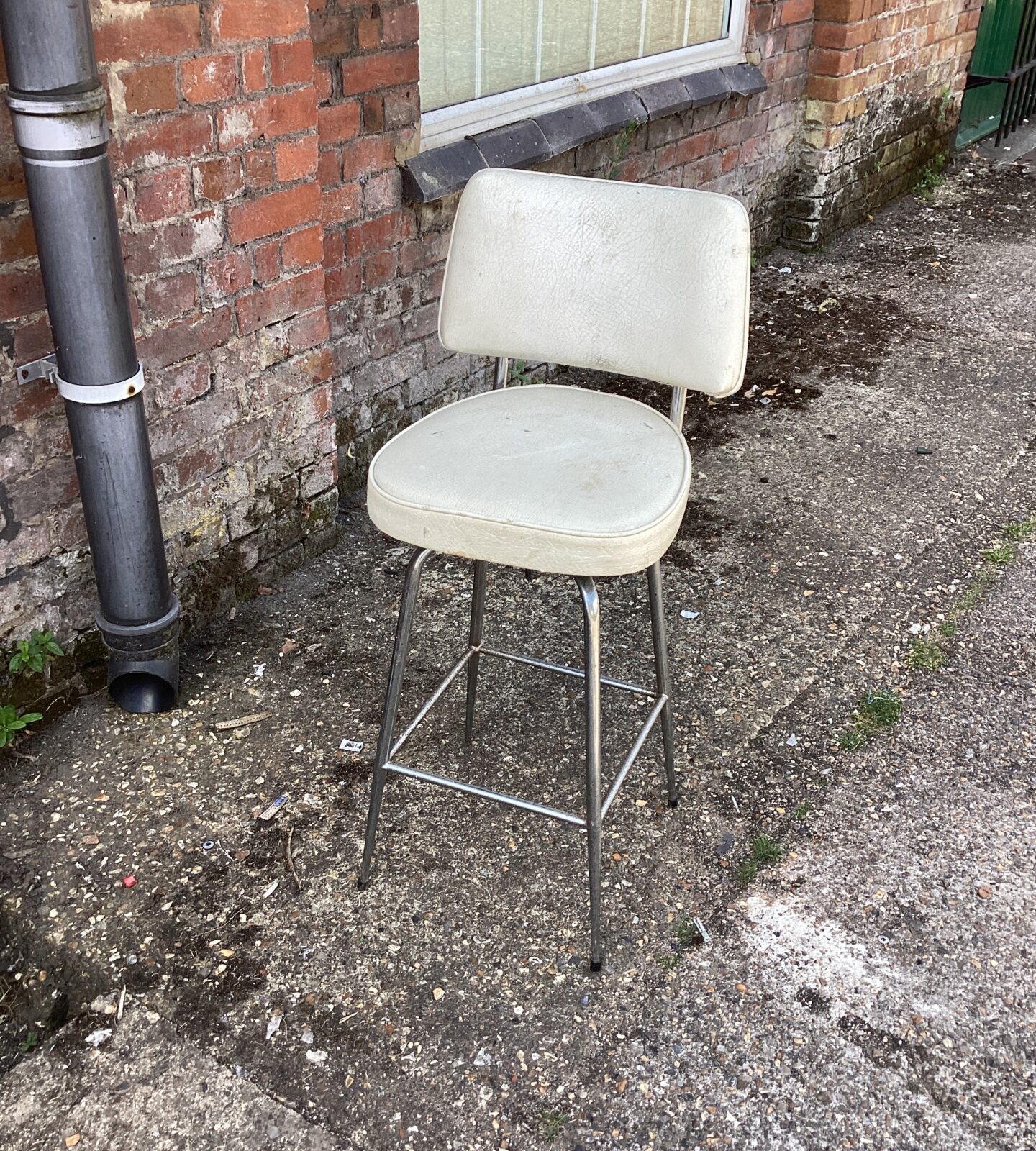 Kitchen High Backed Stool