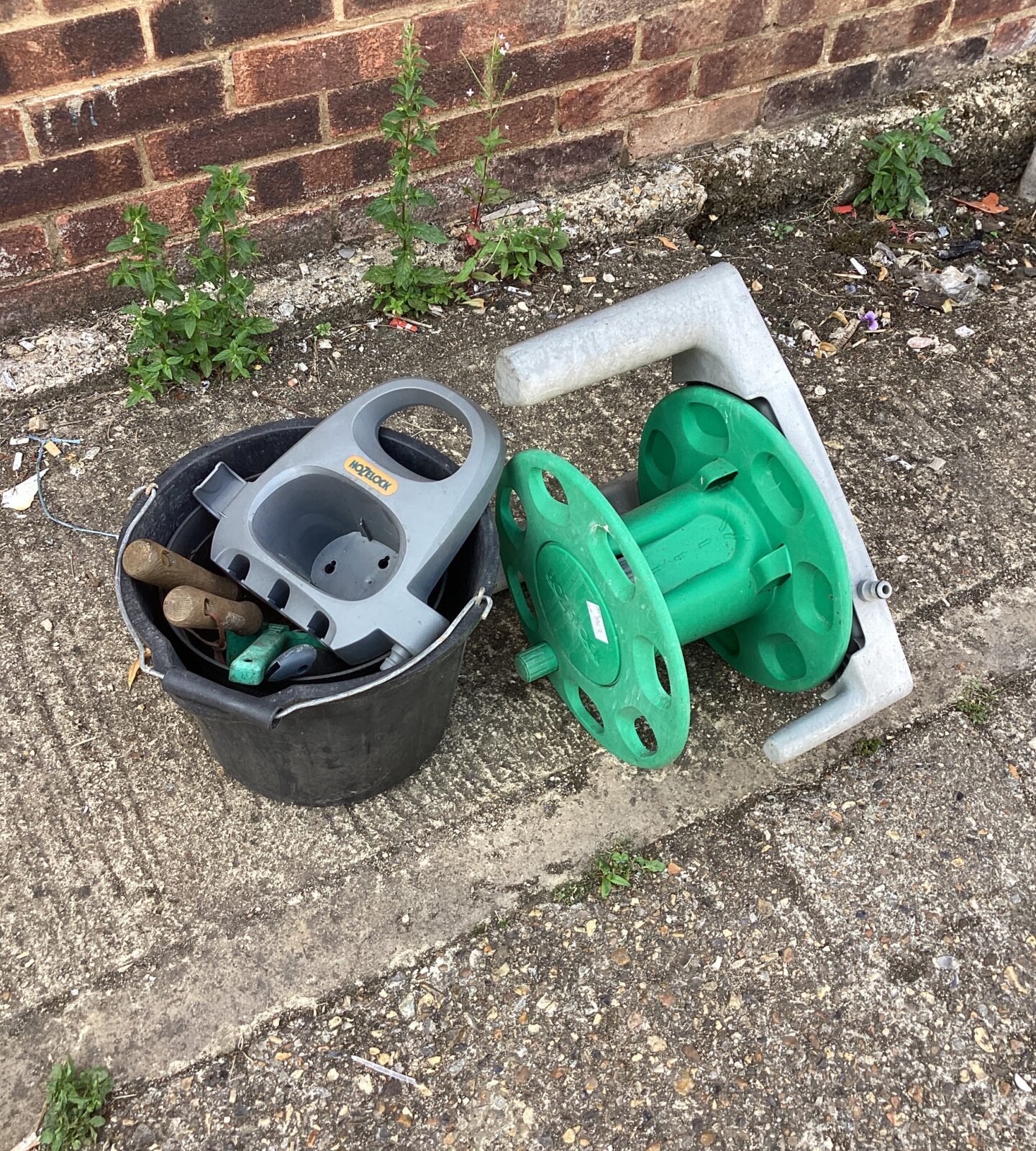 Hozlock reel and other garden tools