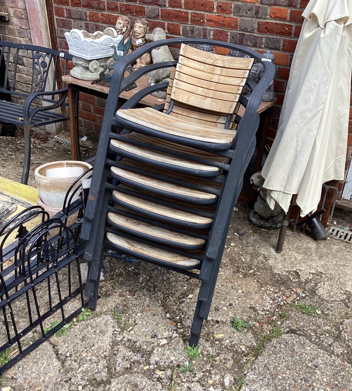 Six wood and metal Garden chairs