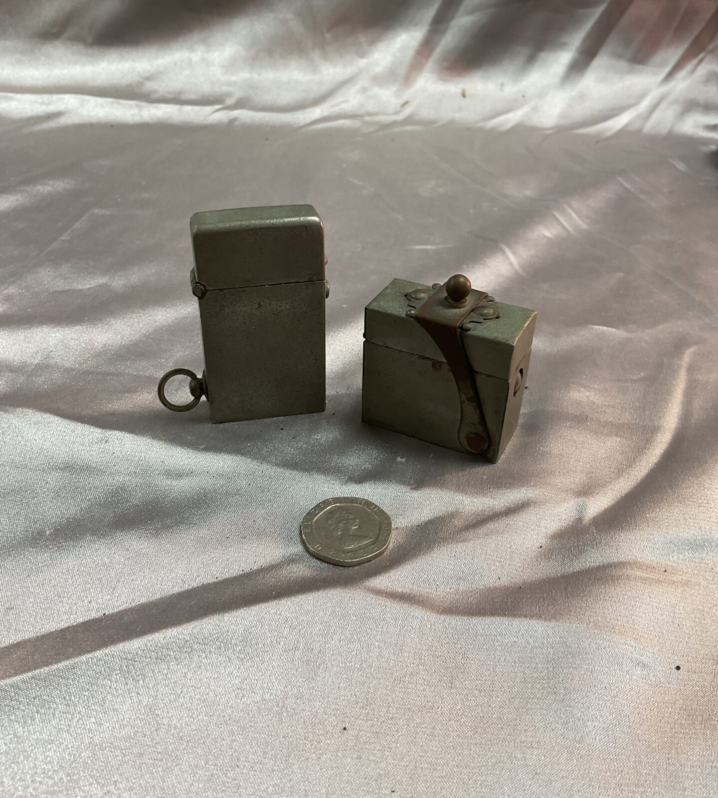 D.G.R.M military petrol lighter and travel inkwell - Image 2