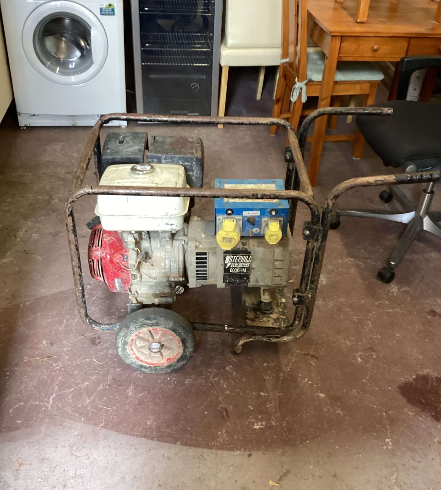 Stephill petrol generator - serviced/working