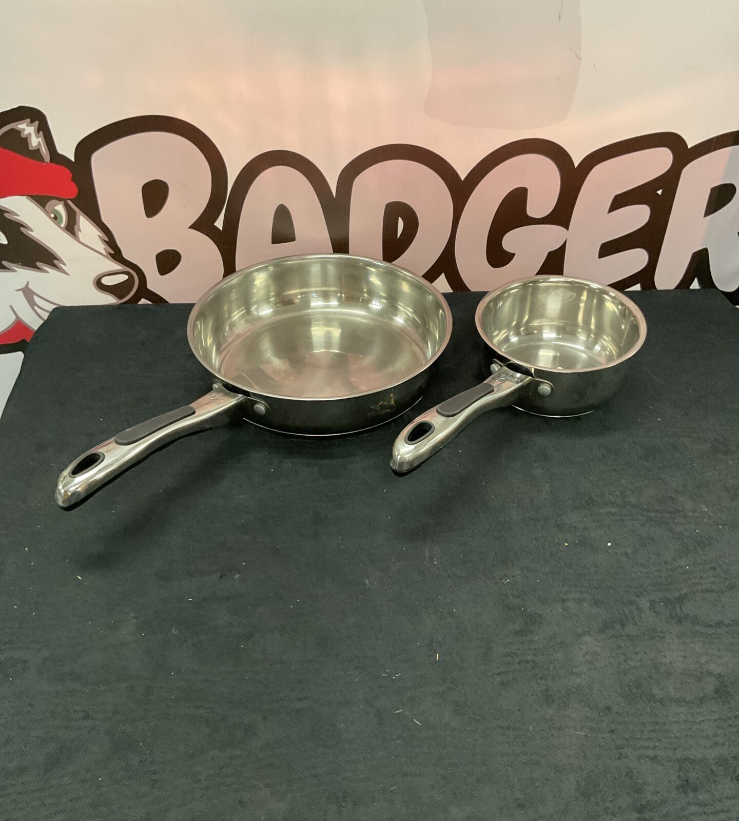 Hells kitchen pot and pan