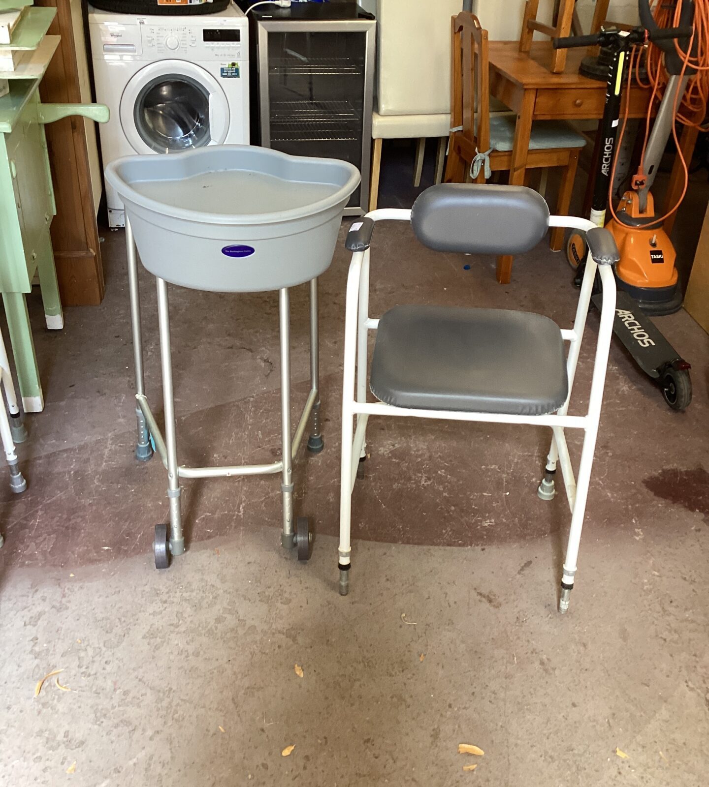 Walking assistance Trolley with Shower Chair