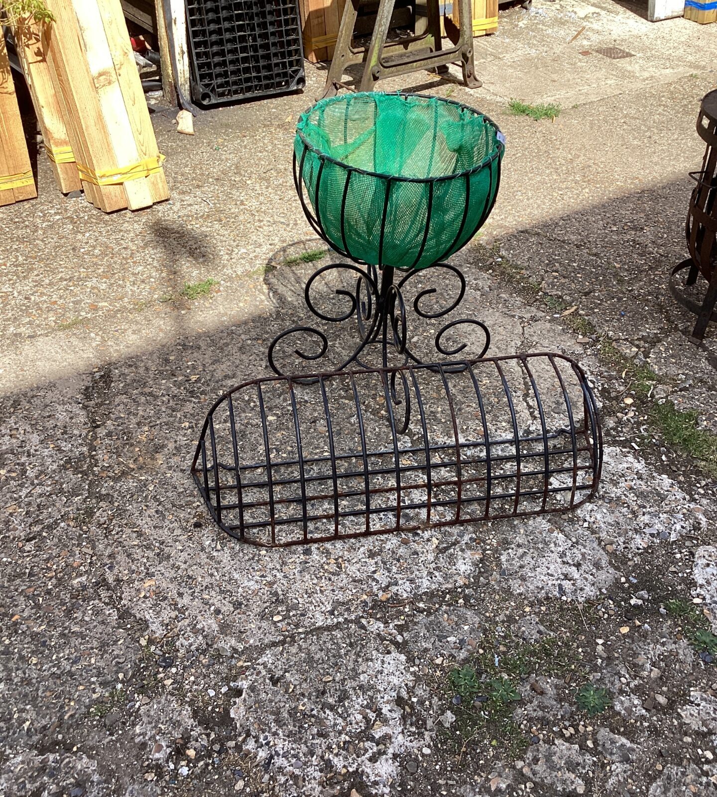 Two Metal garden planters