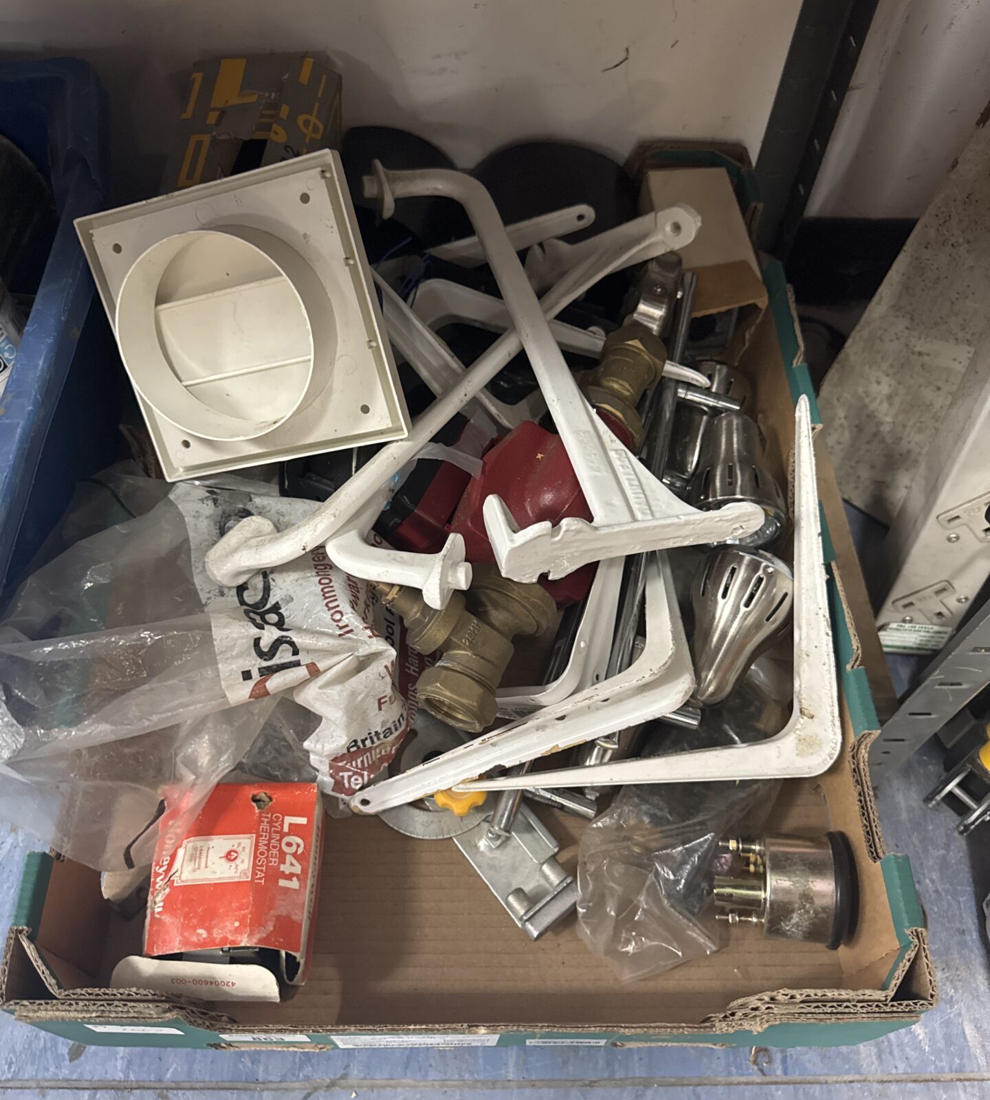 Tray of shed clearance items inc shelf brackets