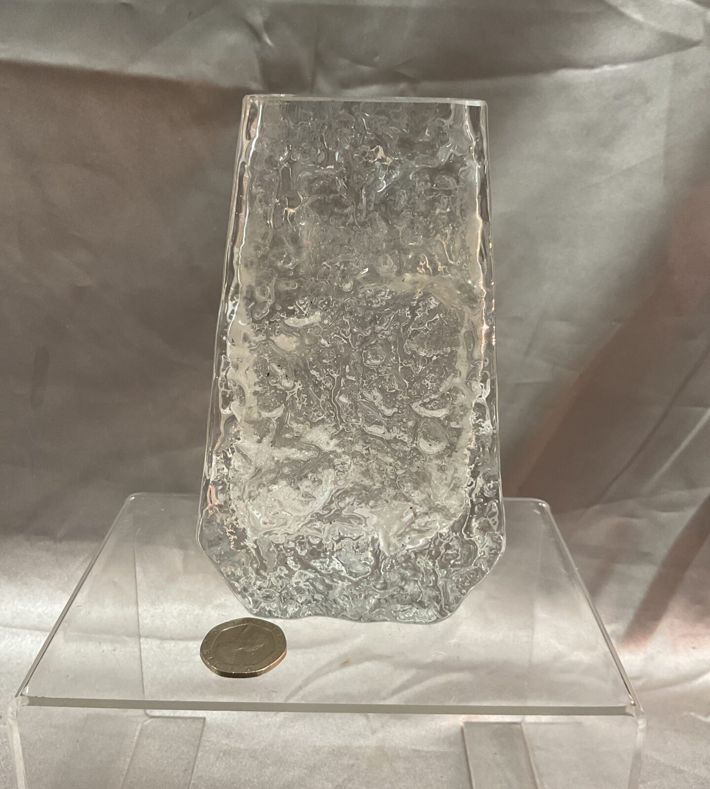 Whitefriars Geoffrey Baxter clear glass bark texture coffin vase 5.1 inches high