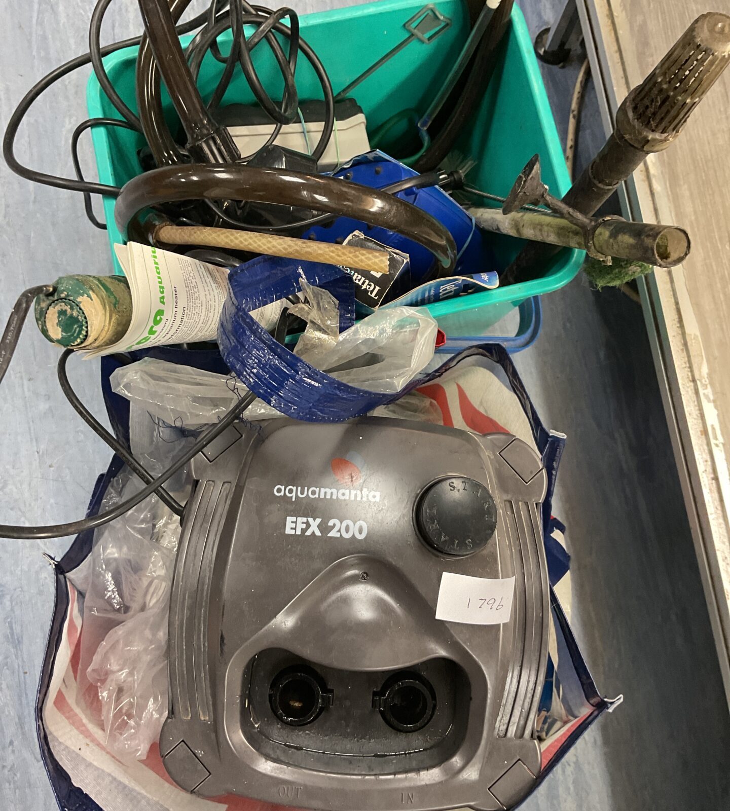 Aquamanta tropical fish tank filter and other tank equipment
