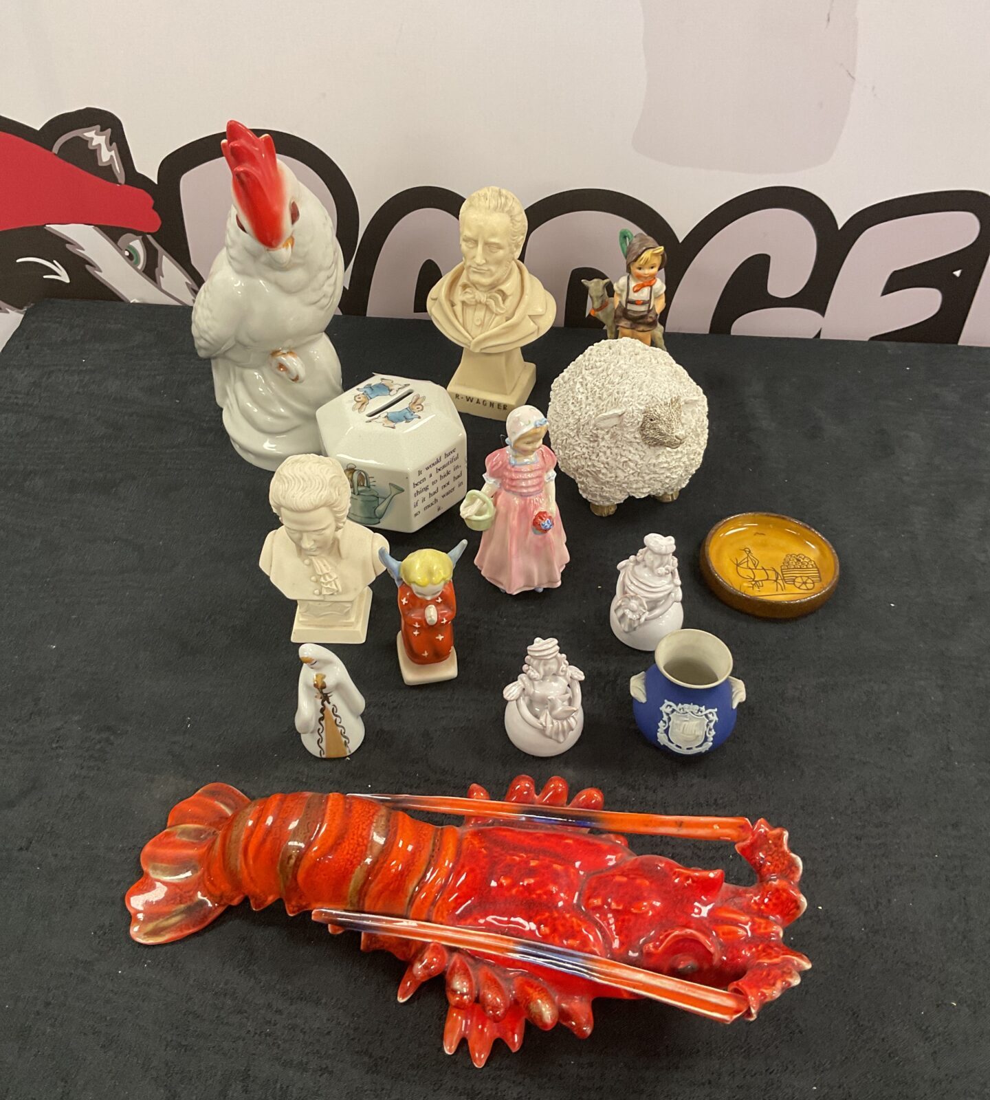 collection of mixed china inc a lobster