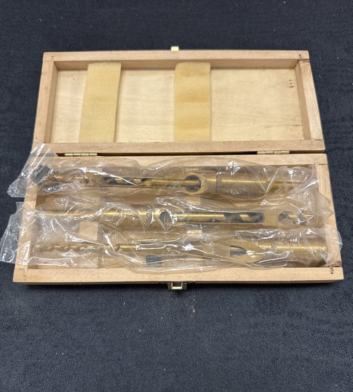 Three pillar drill mortice bits