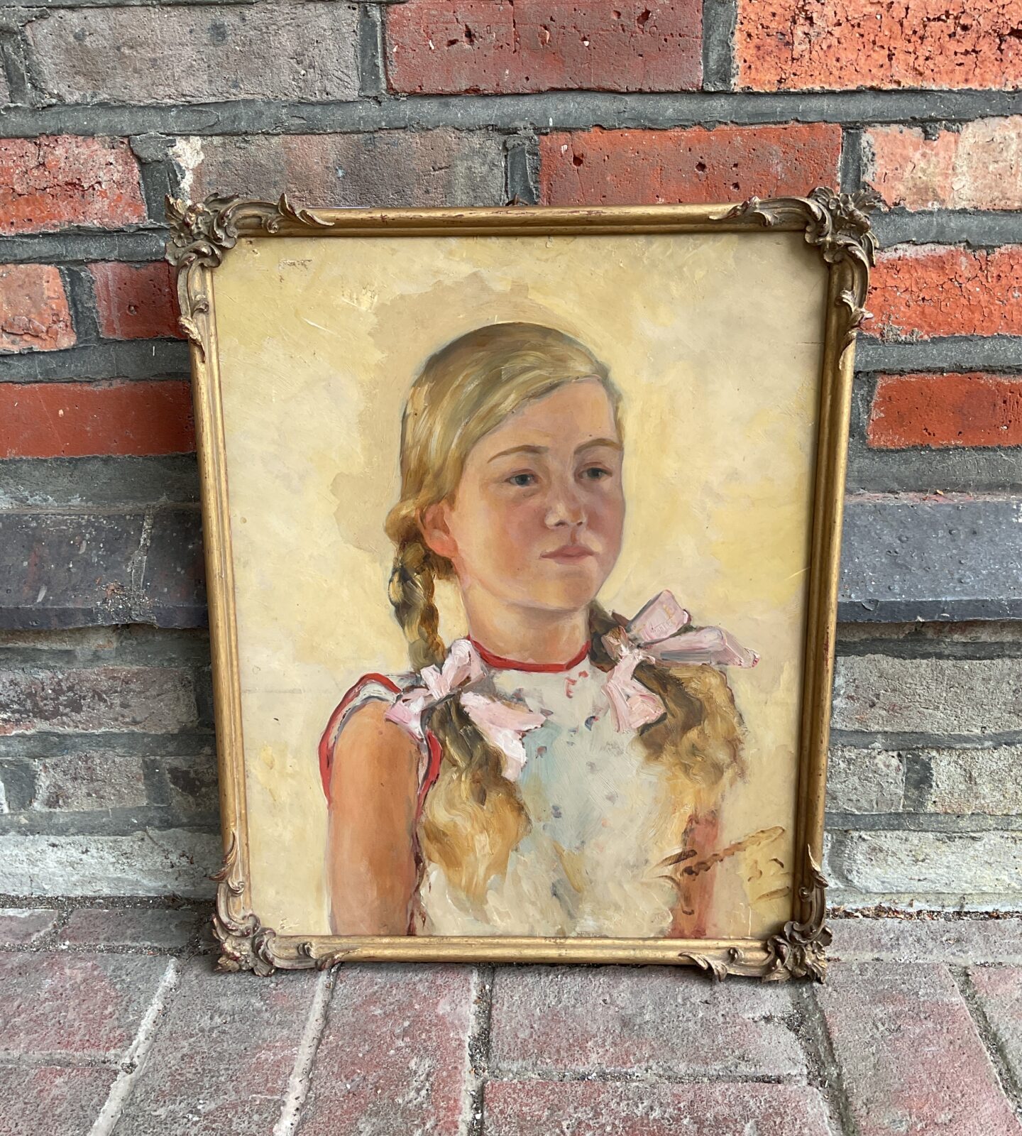 signed 1930s oil on boardportrait of a young girl