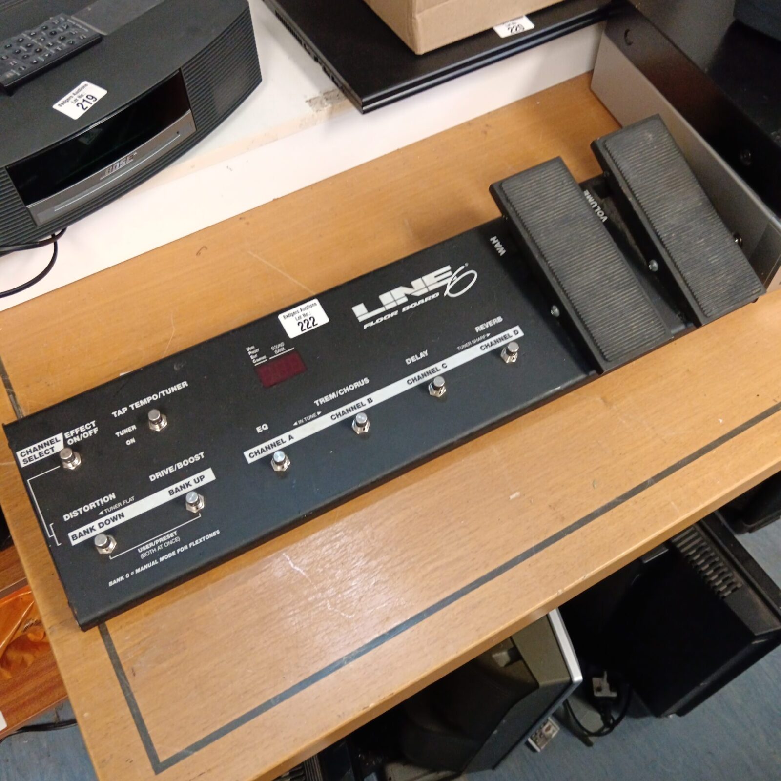 Line 6 floor board guitar pedal
