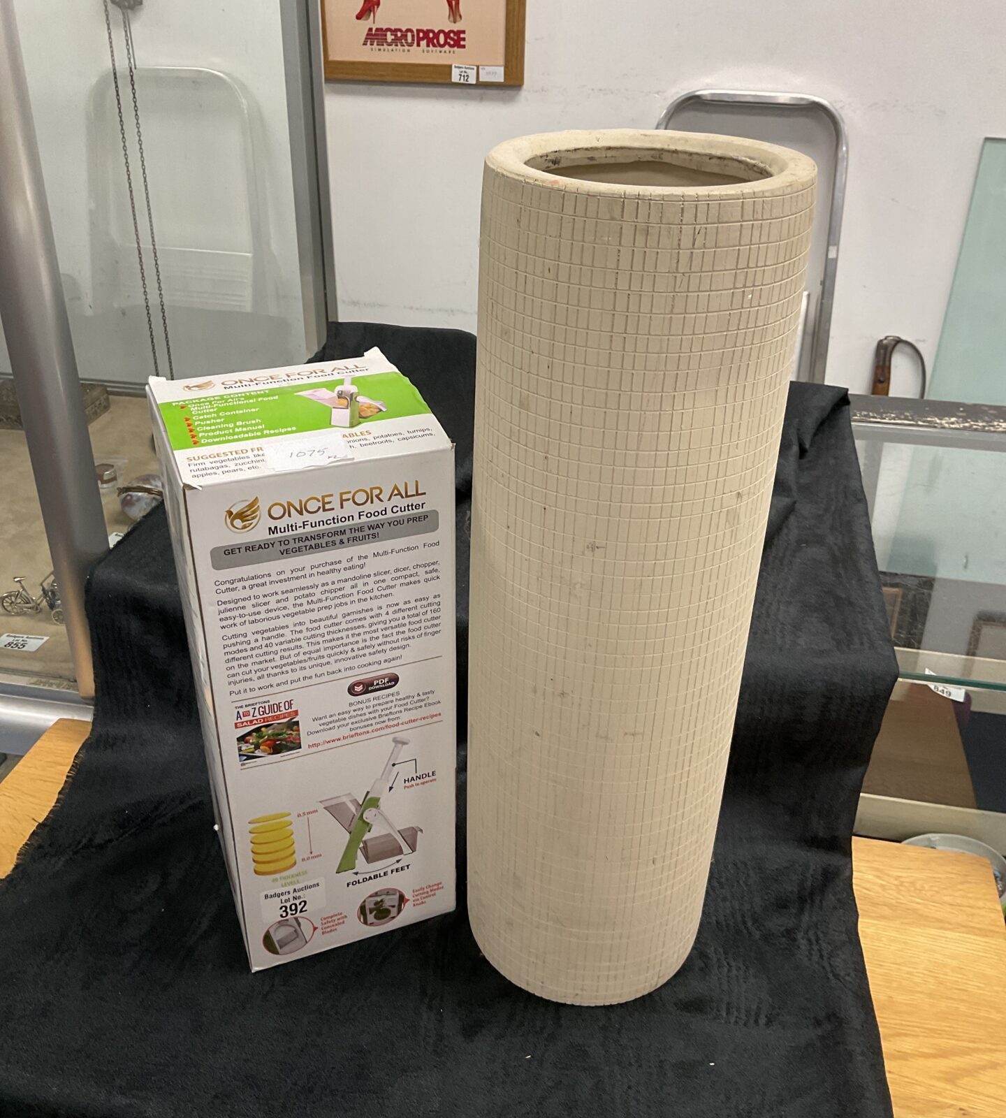 As new once for all food cutter and ceramic stick stand