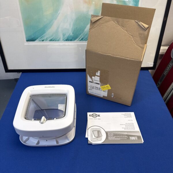 Petsafe electronic cat flap - as new
