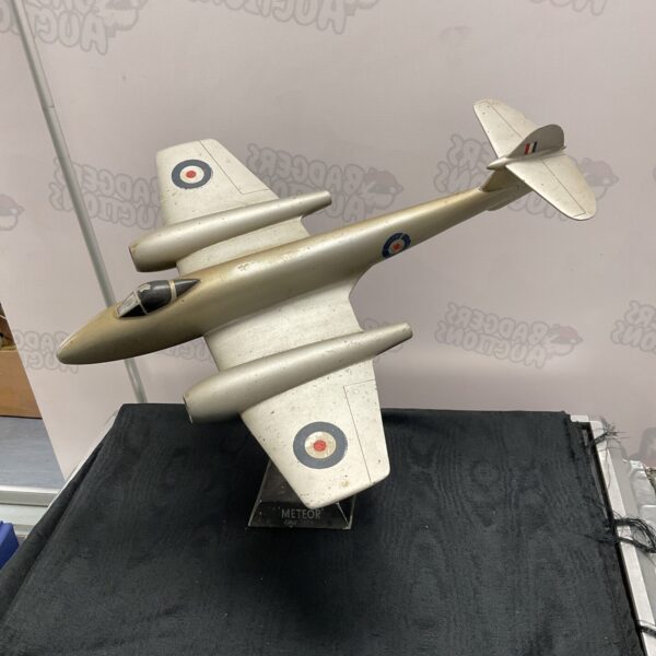 Large 1/24 Scale Meteor model plane