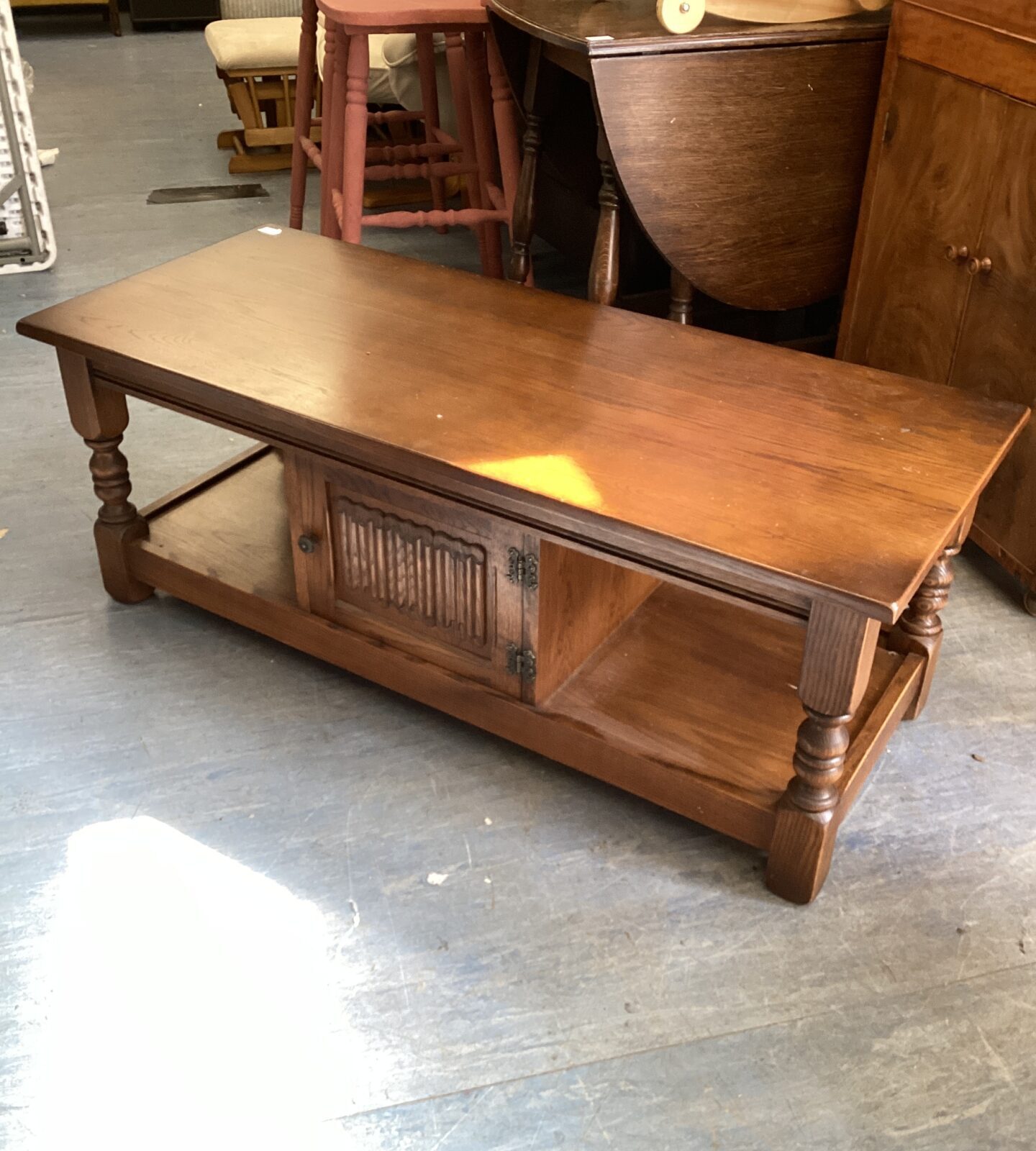 Vintage oak old charm coffee