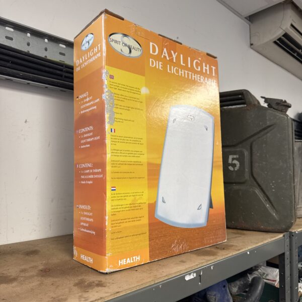 Vintage Spirit of Beauty daylight therapy lamp for SAD treatment.