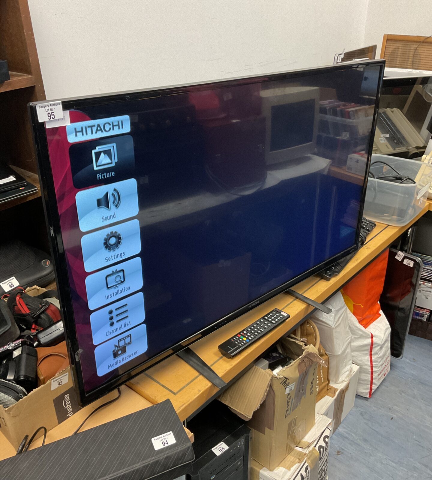 Hitachi 43” hd tv working with remote
