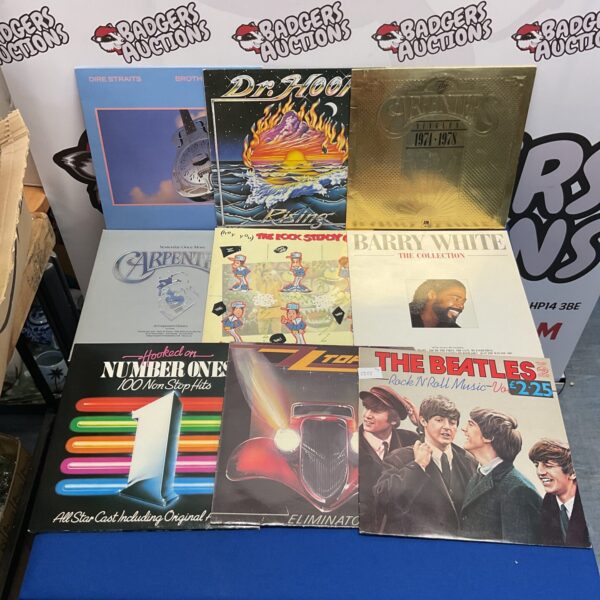 Bundle of 12” vinyl records including the beatles
