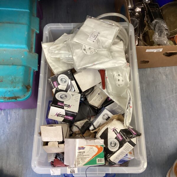 Large box of mixed ceiling lighting & envirograft