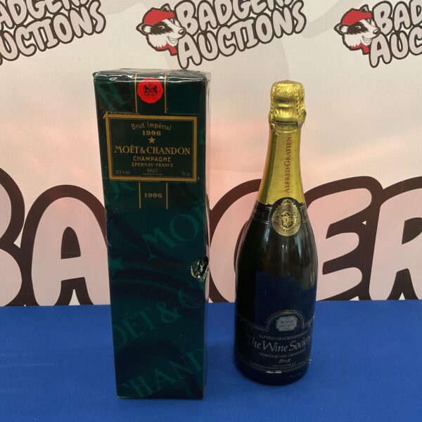 Sealed 1996 Moet Chandon Champagne & The Wine Society Brut bottle.