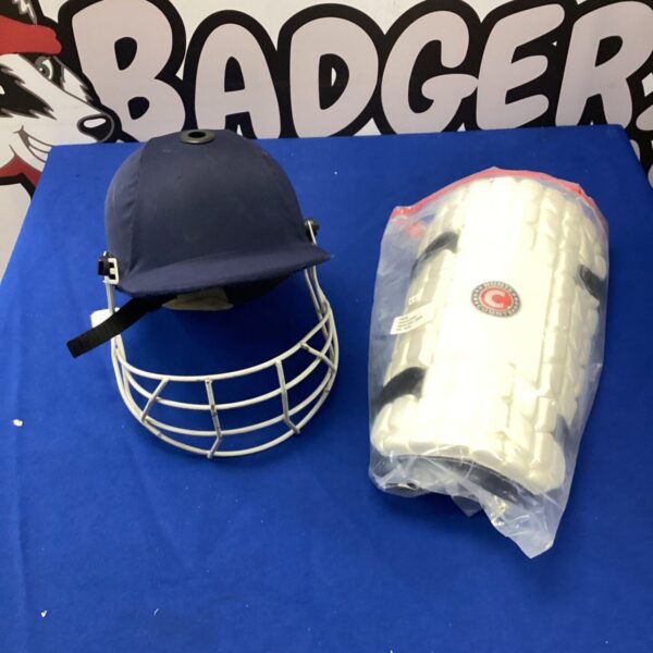 One hunts county thigh pad & size 6 albion Australia cricket helmet