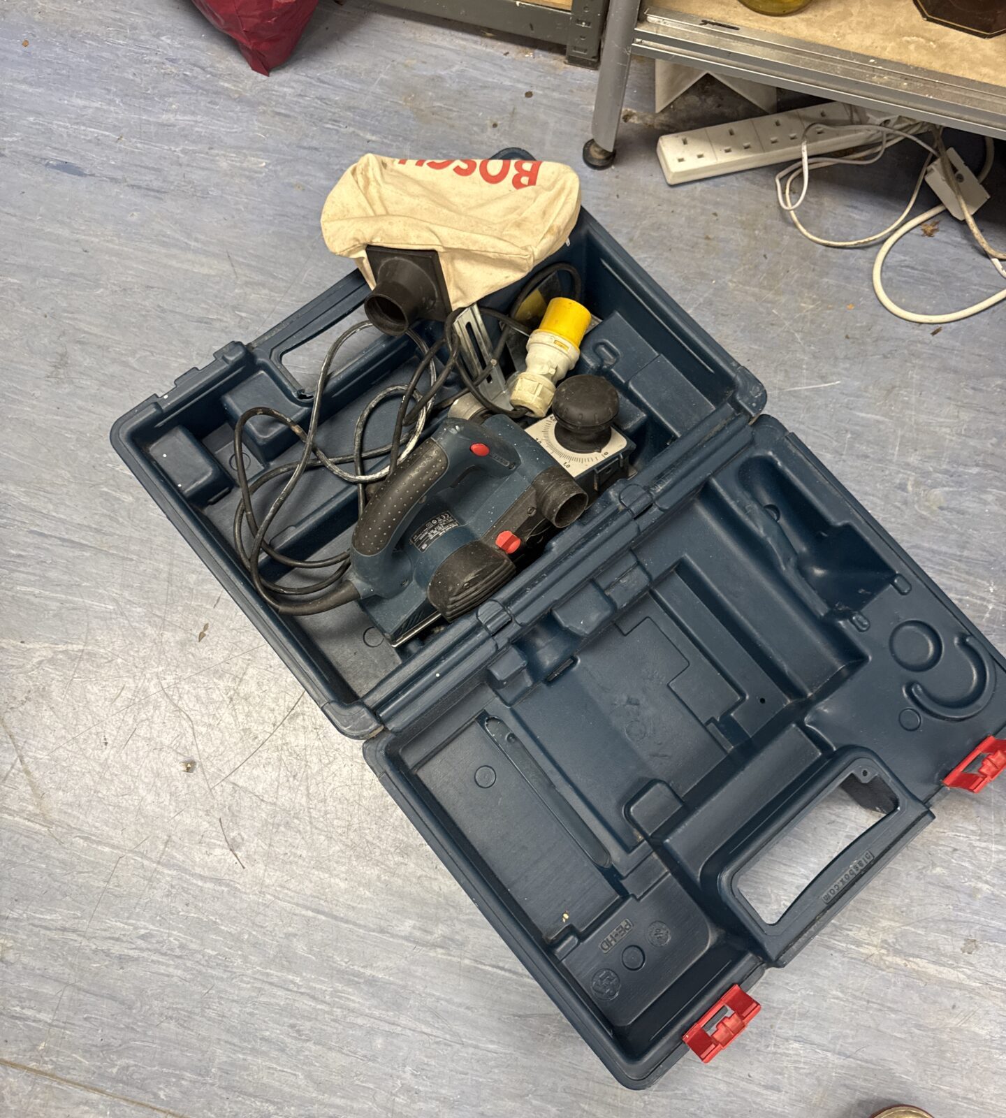 Bosch 110v electric planer