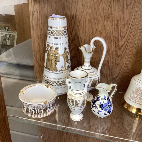 Luxurious Neofitou 24k Greek vase set with gold detailing.