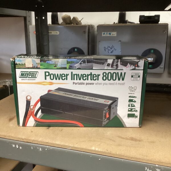 Maypole 800w power inverter for vehicle use.