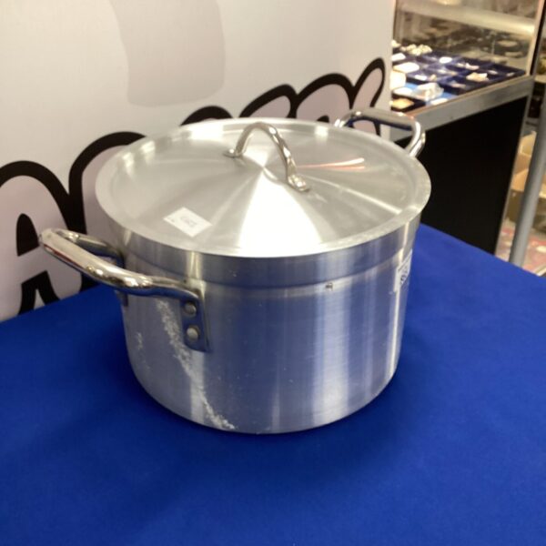 Large stainless steel cooking pot with lid, ideal for stock and soups.