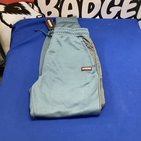 New Mckenzie XL tracksuit bottoms with tags, comfortable fleece sportswear.