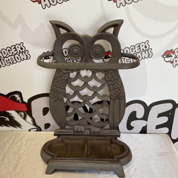 Cast iron owl umbrella stick stand