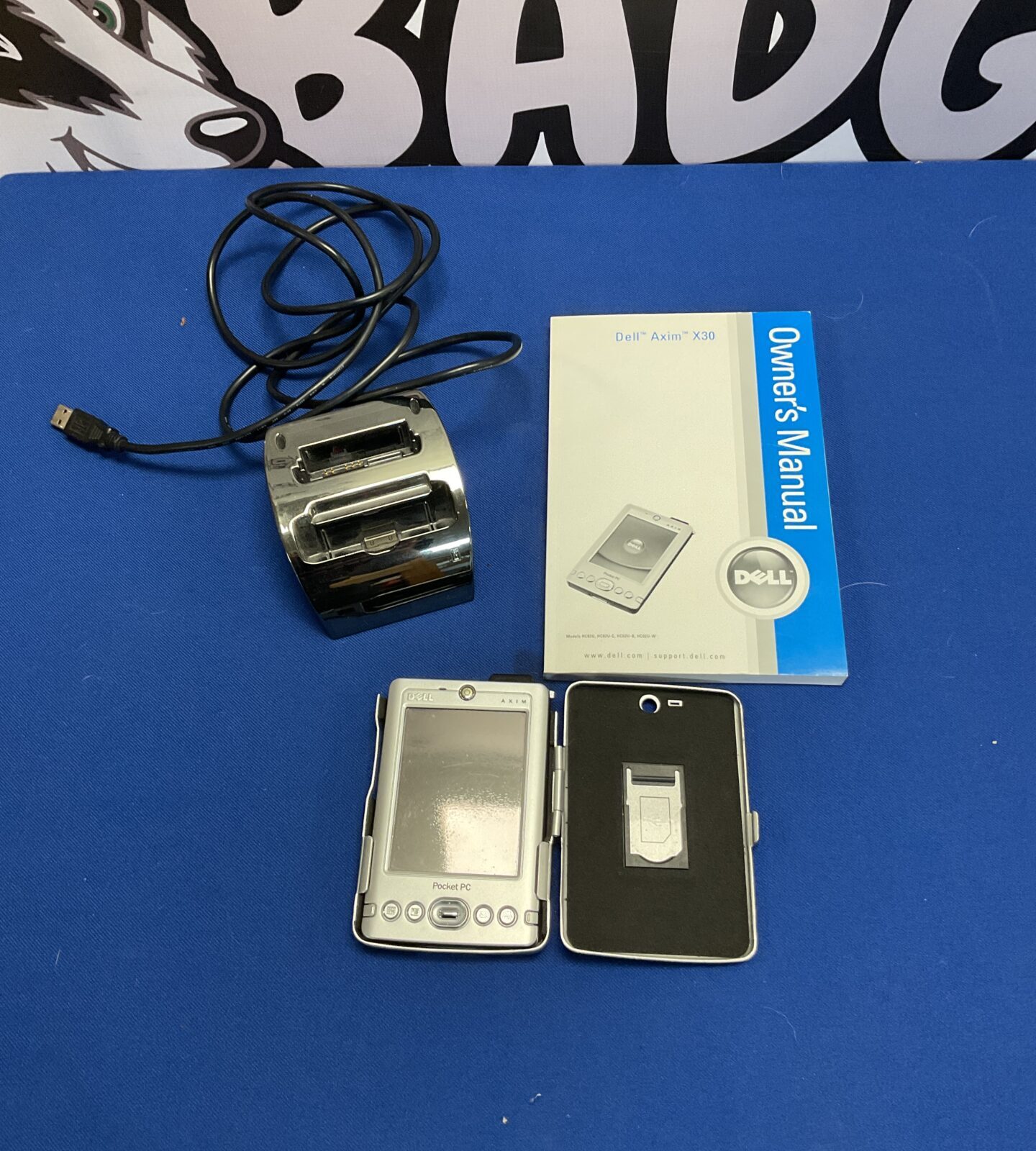 Dell axim x30 pocket PC and charging dock
