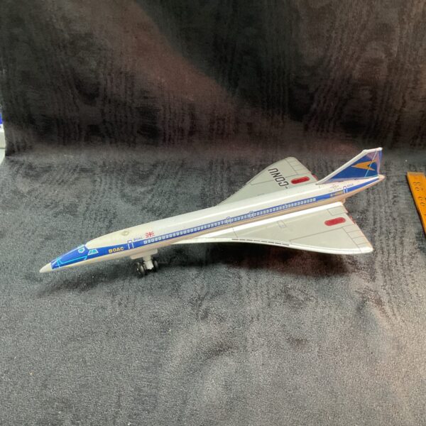 Vintage Daiwa Boac Concorde tinplate toy in good condition.