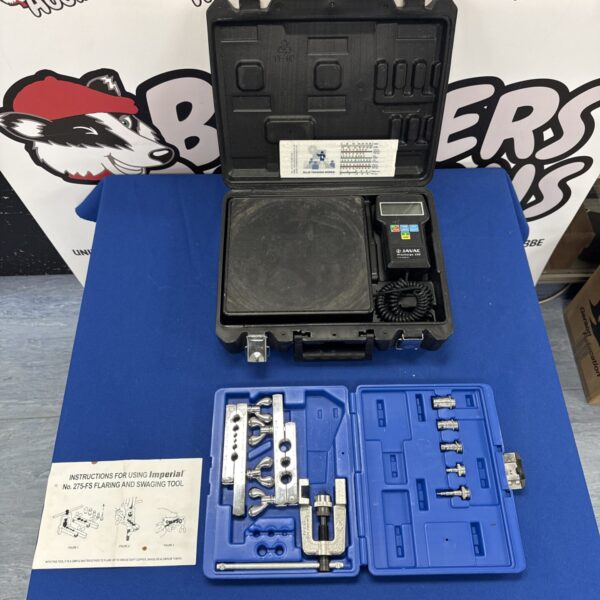 Javac refrigerant charging scales and imperial flaring tool set.