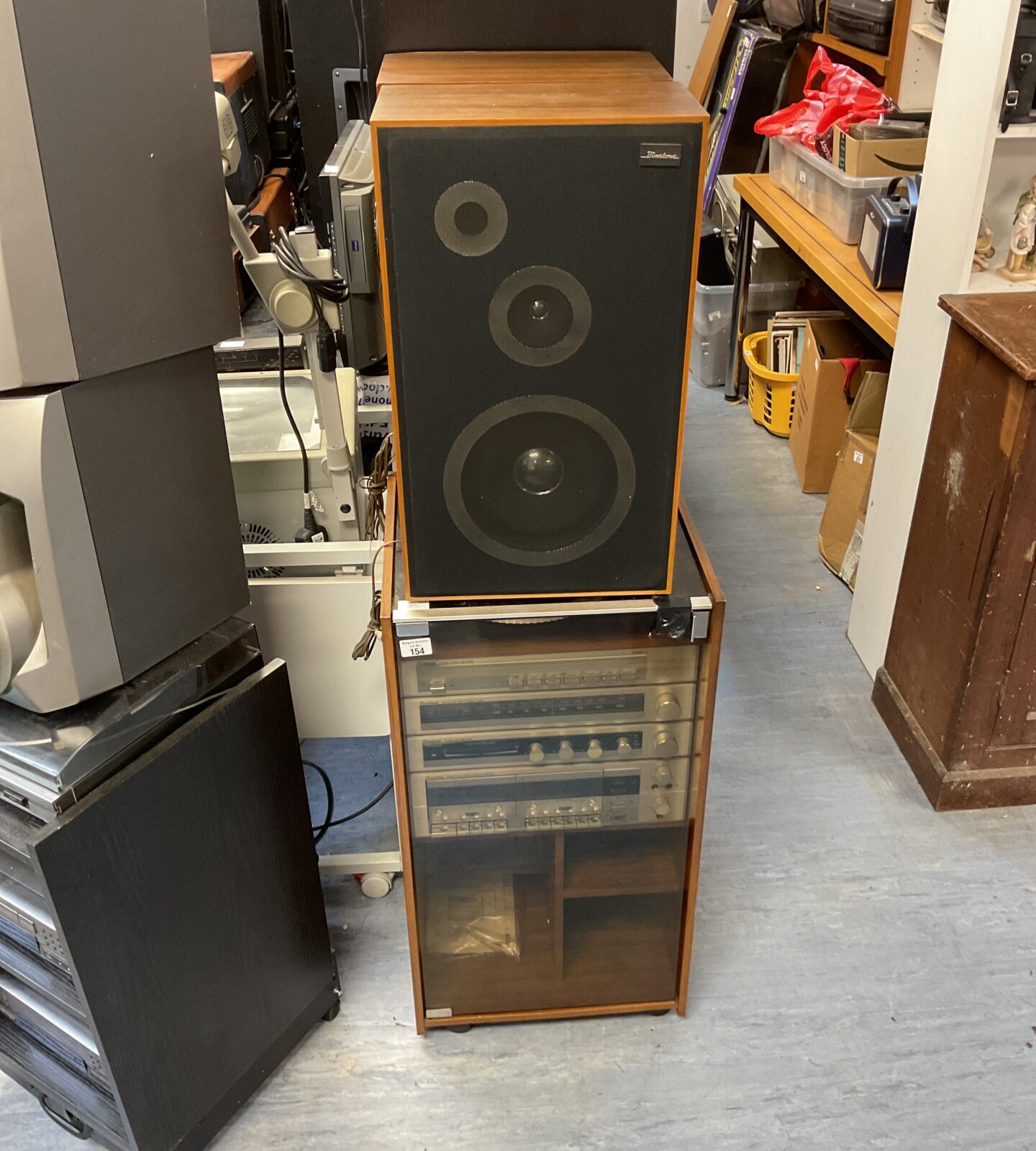 Binatone hi-fi system with stereo power amplifier, tuner, stereo pre-amplifier, stereo twin deck cassette system and 2 speakers